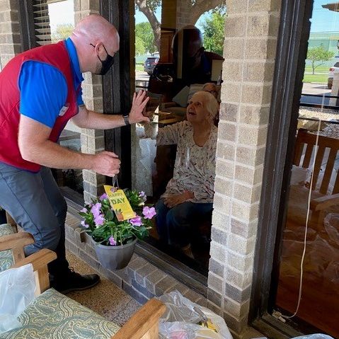 Lowe's Commits $1.3B to Inspire Hope Through Pandemic Relief