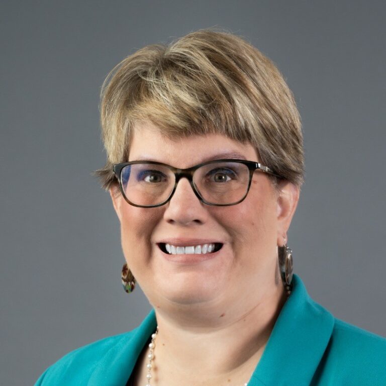 Amy Brennan - Ragan Communications