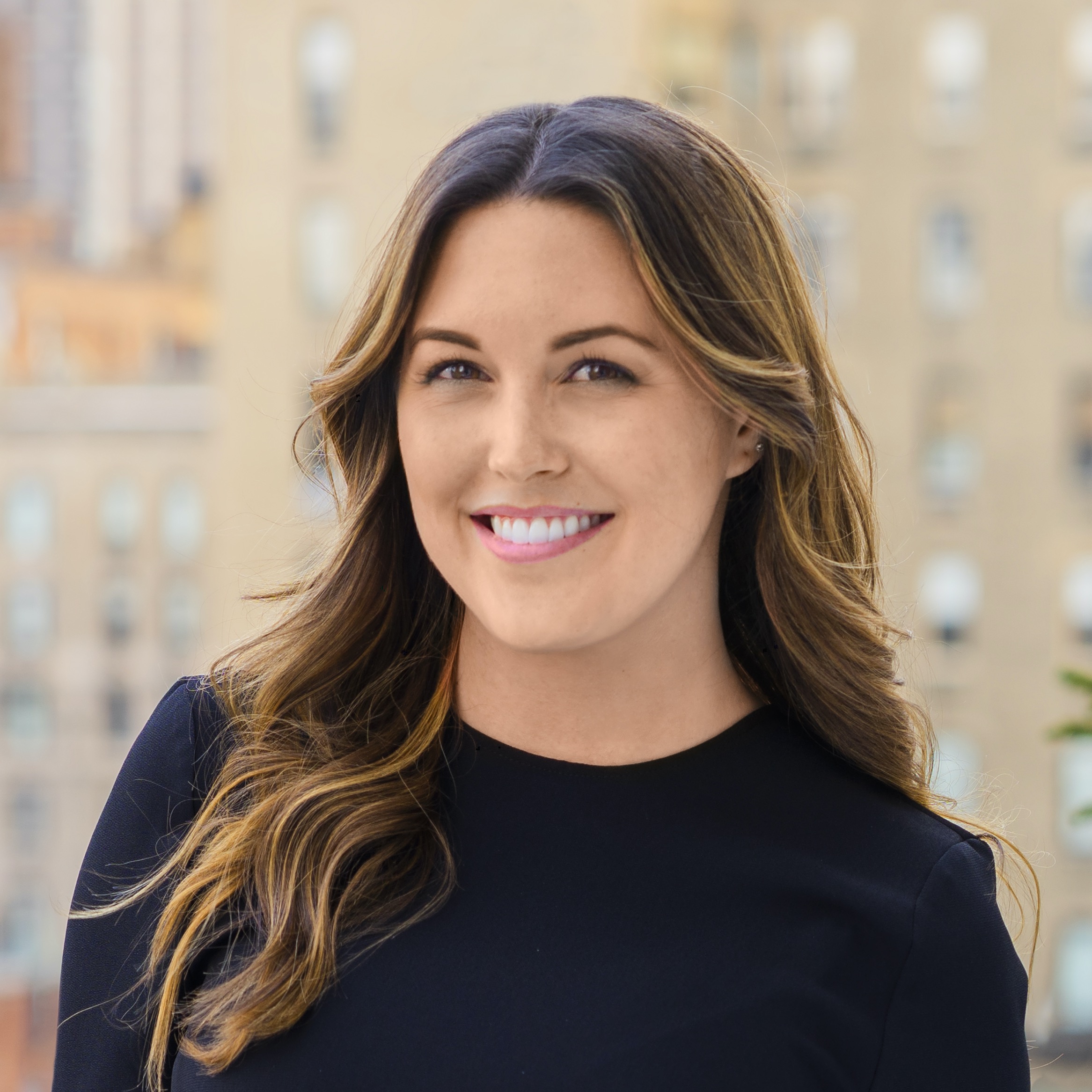 Sydney Perry - Ragan Communications
