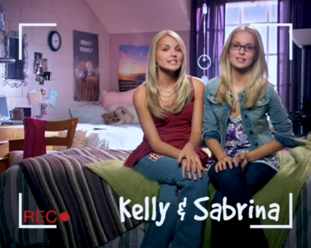 The ACUVUE® Twins are BACK!