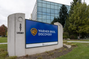 Warner Bros. Discovery ‘inspired’ by employees amid takeover; ‘60 Minutes’ EP rebukes rumors