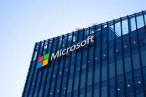 Microsoft clarifies new comms leadership; Netflix is light on details in layoff memo