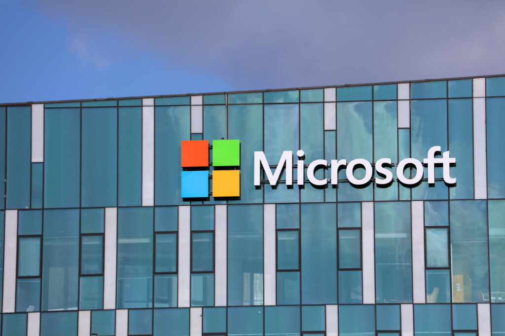 Microsoft changes the comms function; Condé Nast chief says goodbye ahead of move to Mattel