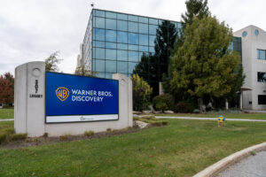 Warner Bros. Discovery chief says goodbye after merger closes; HubSpot says layoffs are not because of AI